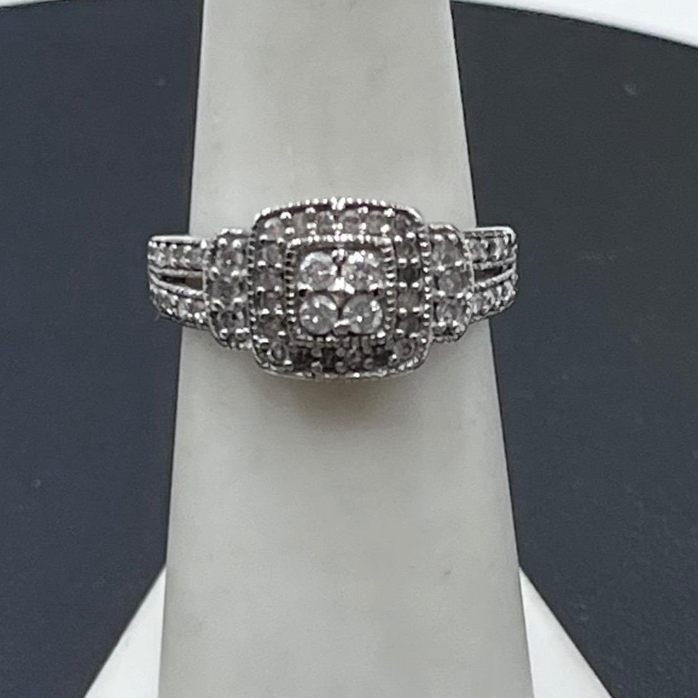 DIAG J 10K White Gold .5-1 CTTW 
Natural  Diamond Square
Cluster Halo Ring 6.5